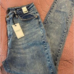 NWT Judy Blue Jeans